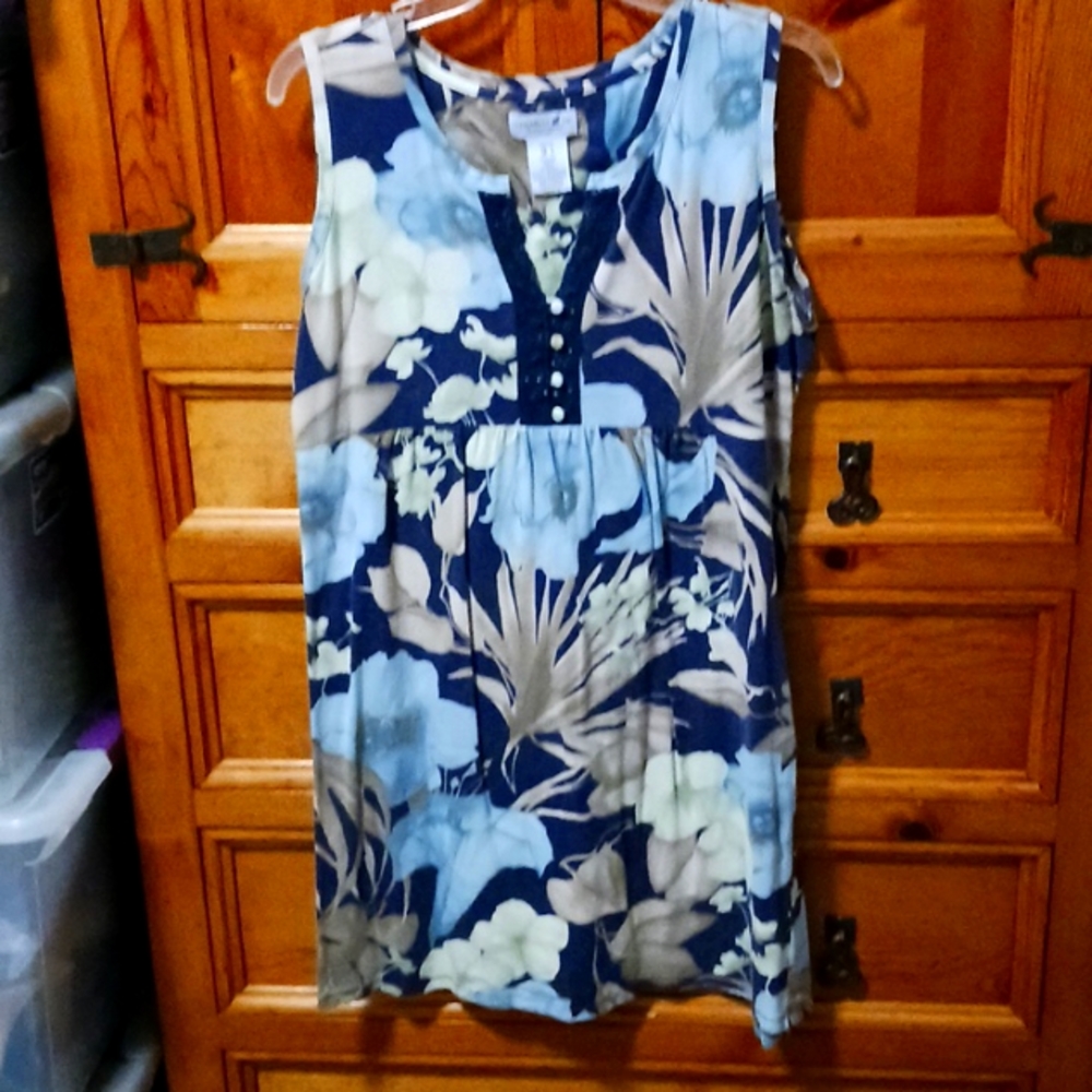 Woman Carirbbean Joe petite LG dress floral design